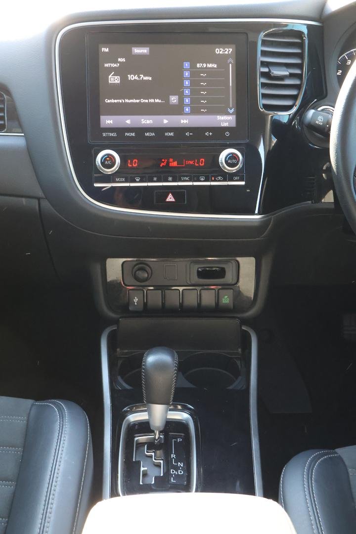 2019 Mitsubishi Outlander LS ZL MY20 image 17