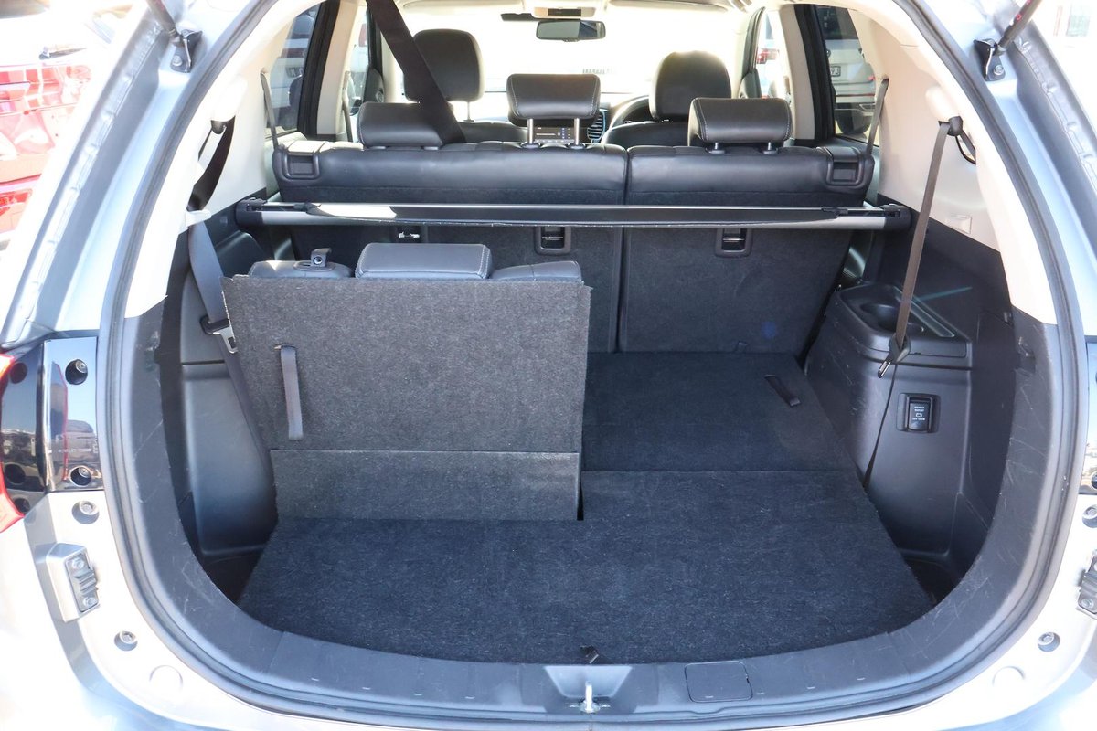 2019 Mitsubishi Outlander LS ZL MY20 image 25