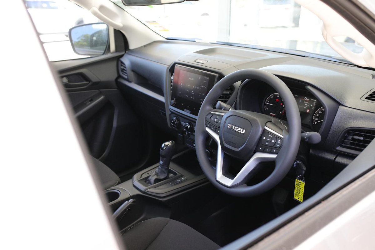 2025 Isuzu D-MAX SX MY25.5 4X4 Dual Range image 20