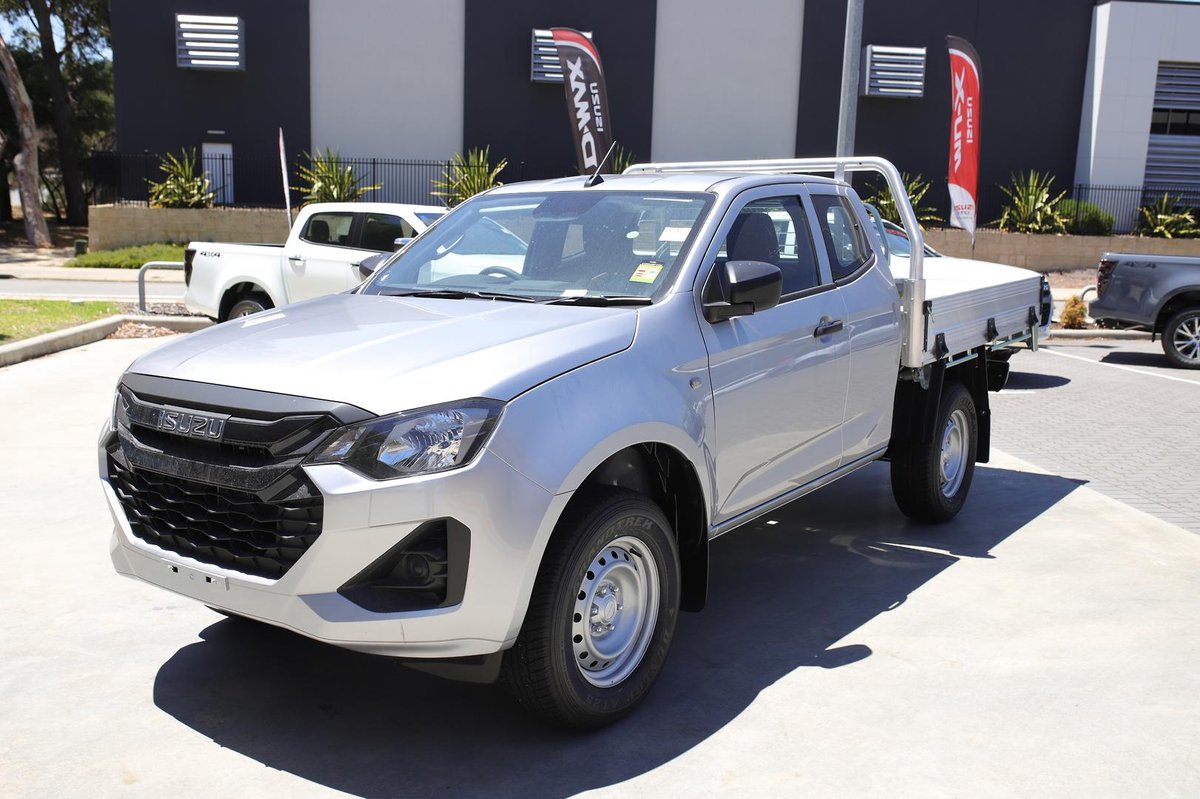 2025 Isuzu D-MAX SX MY25.5 4X4 Dual Range image 4