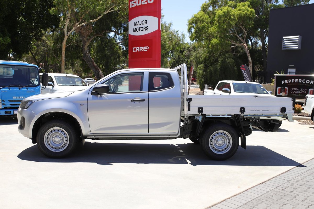 2025 Isuzu D-MAX SX MY25.5 4X4 Dual Range image 5
