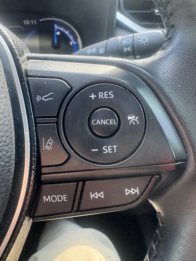 2020 Toyota RAV4 Cruiser AXAH52R image 22