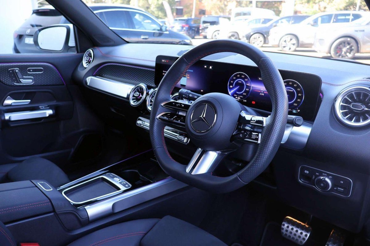 2025 Mercedes-Benz EQB 250+ X243 image 7