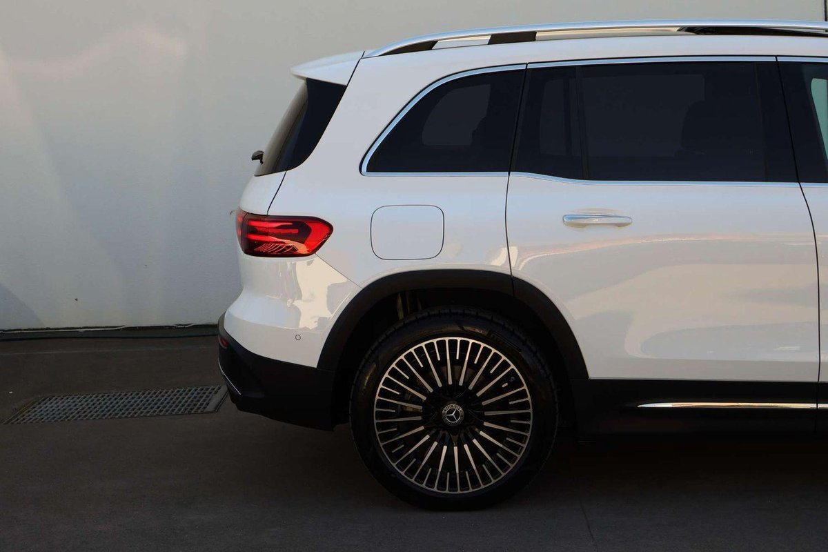 2025 Mercedes-Benz EQB 250+ X243 image 16