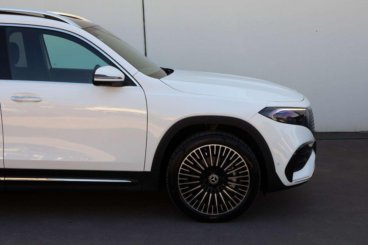 2025 Mercedes-Benz EQB 250+ X243 image 17