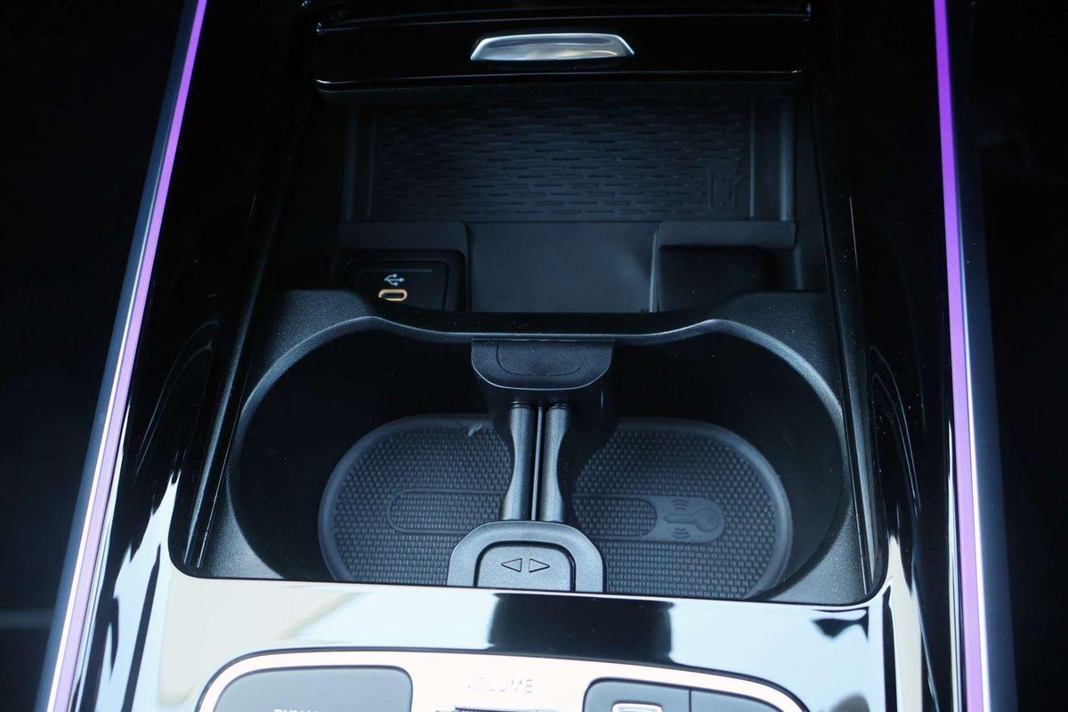 2025 Mercedes-Benz EQB 250+ X243 image 24