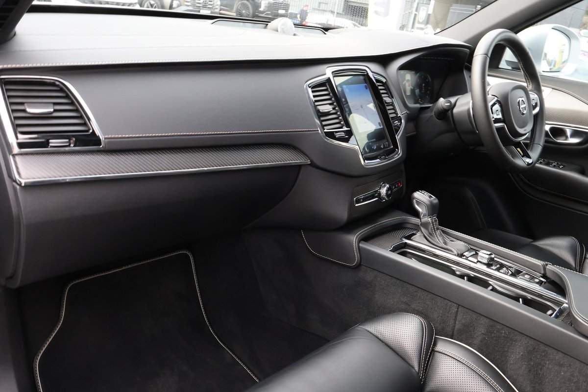 2018 Volvo XC90 D5 R-Design MY18 AWD image 28