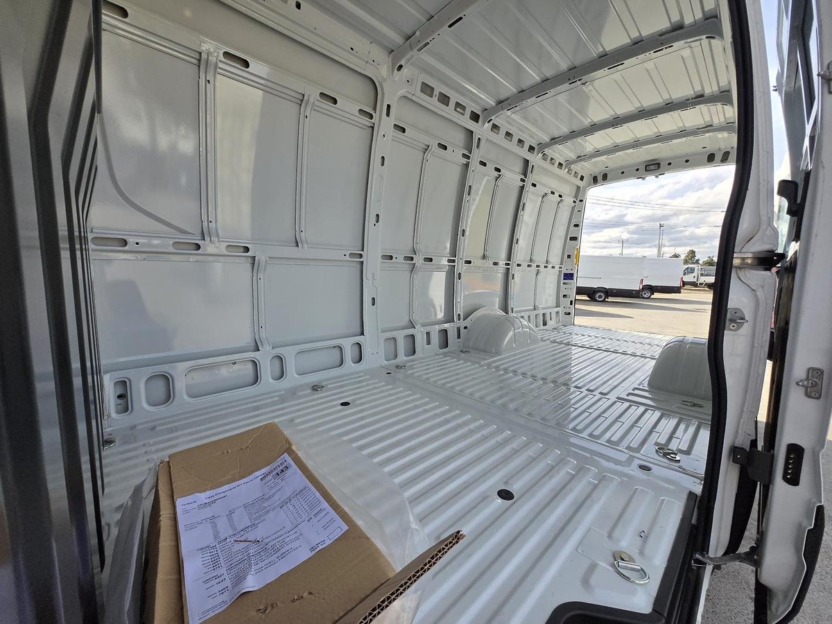 2025 Iveco Daily 50C18V image 16