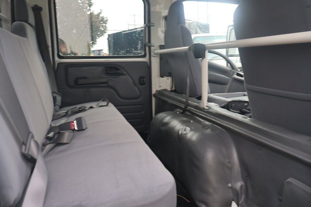 2017 ISUZU NQR 80-190 image 23