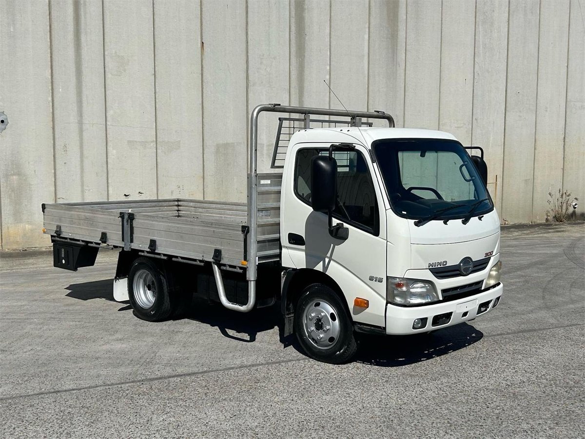 2013 Hino 300 616 image 8