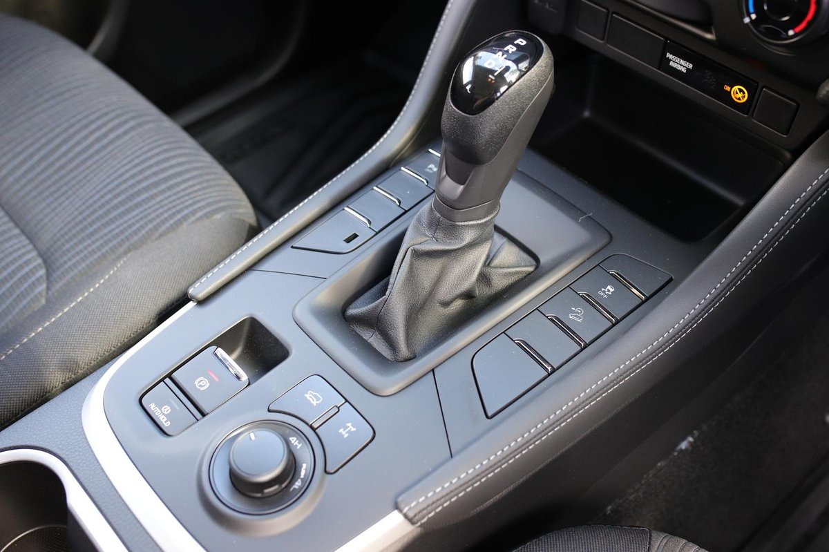 2025 Isuzu MU-X LS-M MY25.5 4X4 Dual Range image 21