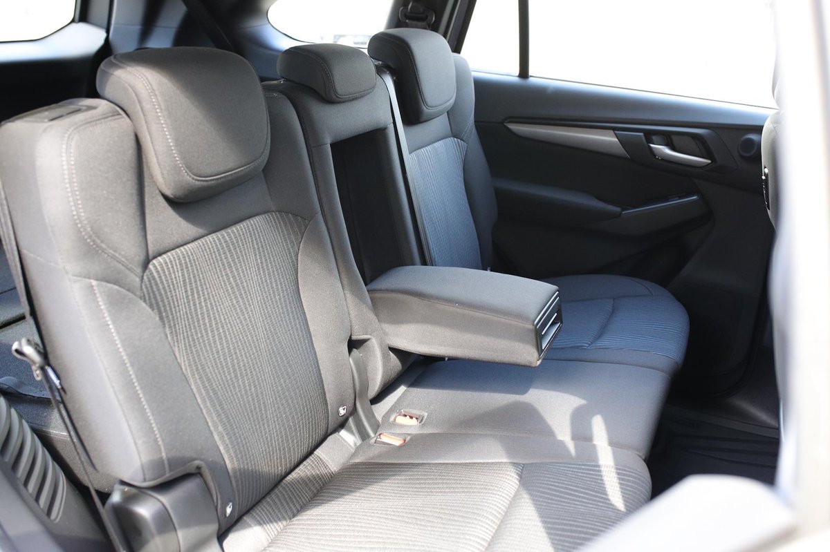 2025 Isuzu MU-X LS-M MY25.5 4X4 Dual Range image 25