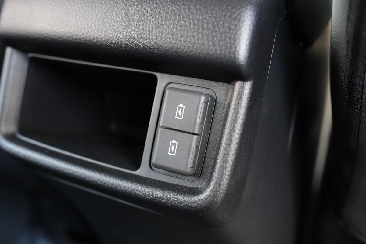 2025 Isuzu MU-X LS-M MY25.5 4X4 Dual Range image 26