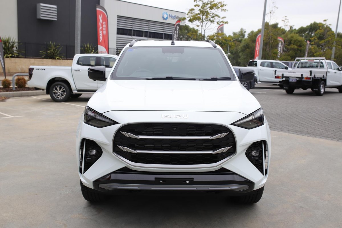 2025 Isuzu MU-X LS-T MY25.5 4X4 Dual Range image 8