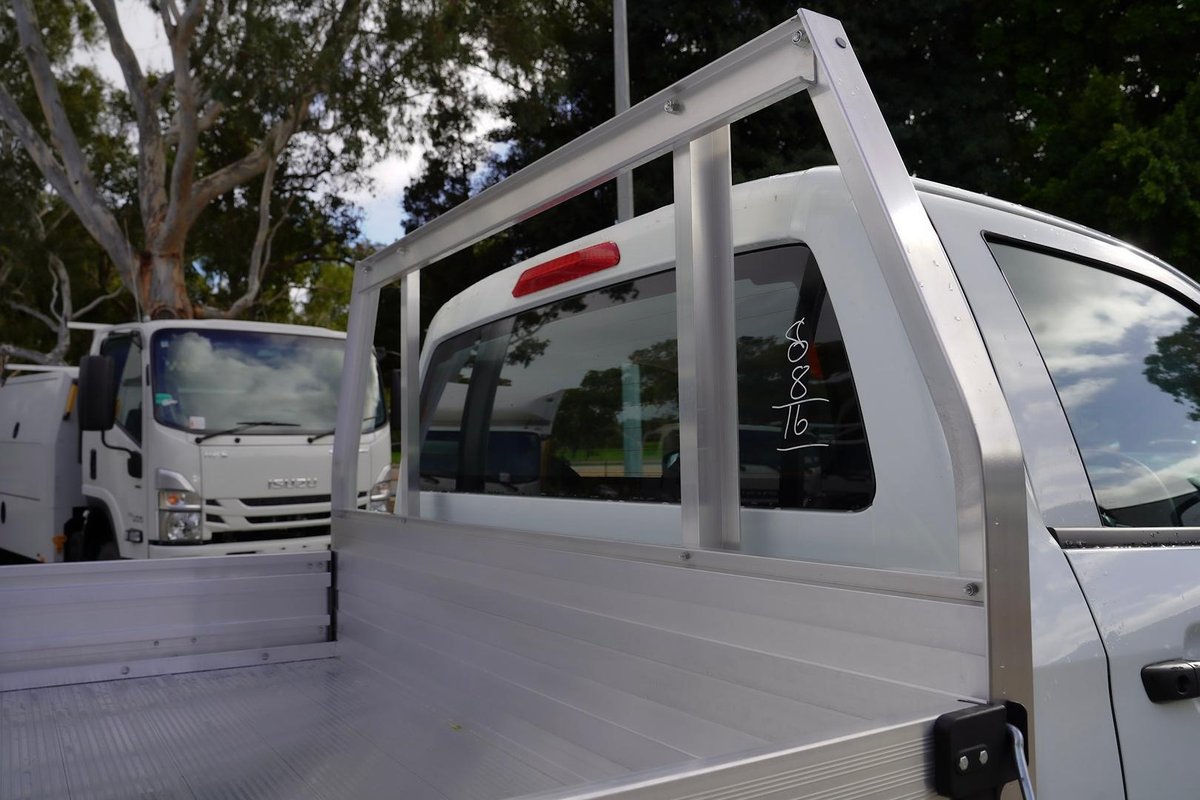 2025 Isuzu D-MAX SX High Ride MY25.5 4x2 image 12
