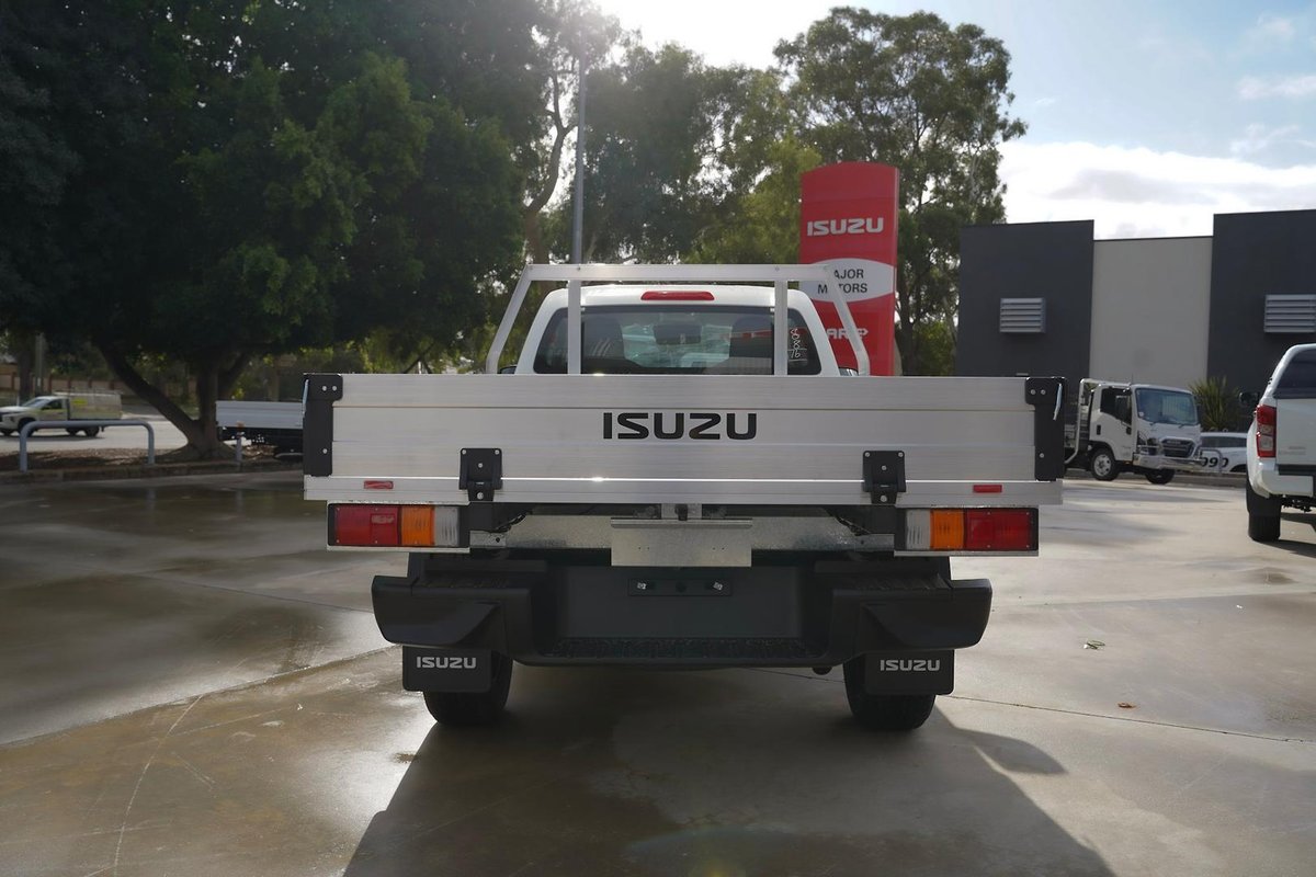 2025 Isuzu D-MAX SX High Ride MY25.5 4x2 image 4