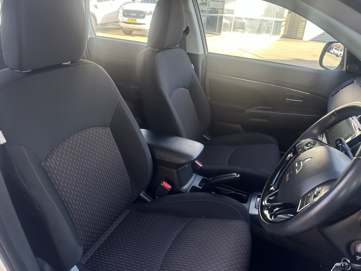 2019 Mitsubishi ASX ES XC MY19 image 10