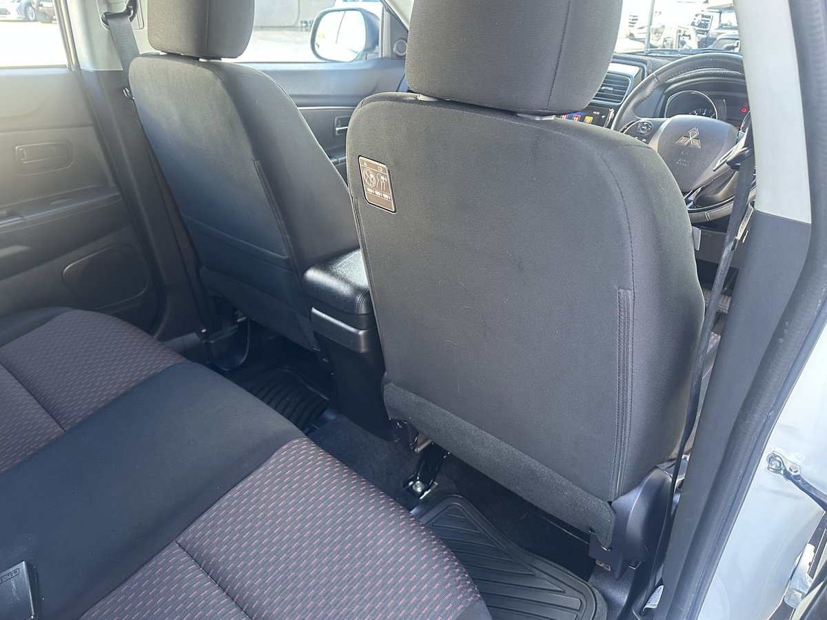 2019 Mitsubishi ASX ES XC MY19 image 11