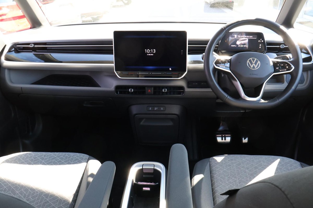 2024 Volkswagen ID. Buzz Pro BEV560 EB MY25 image 9