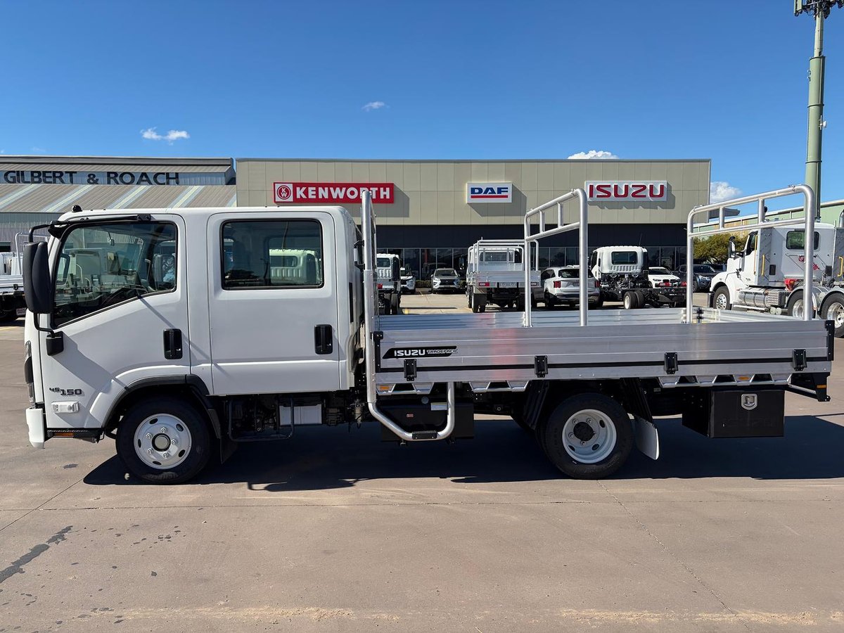 2026 Isuzu N Series image 5