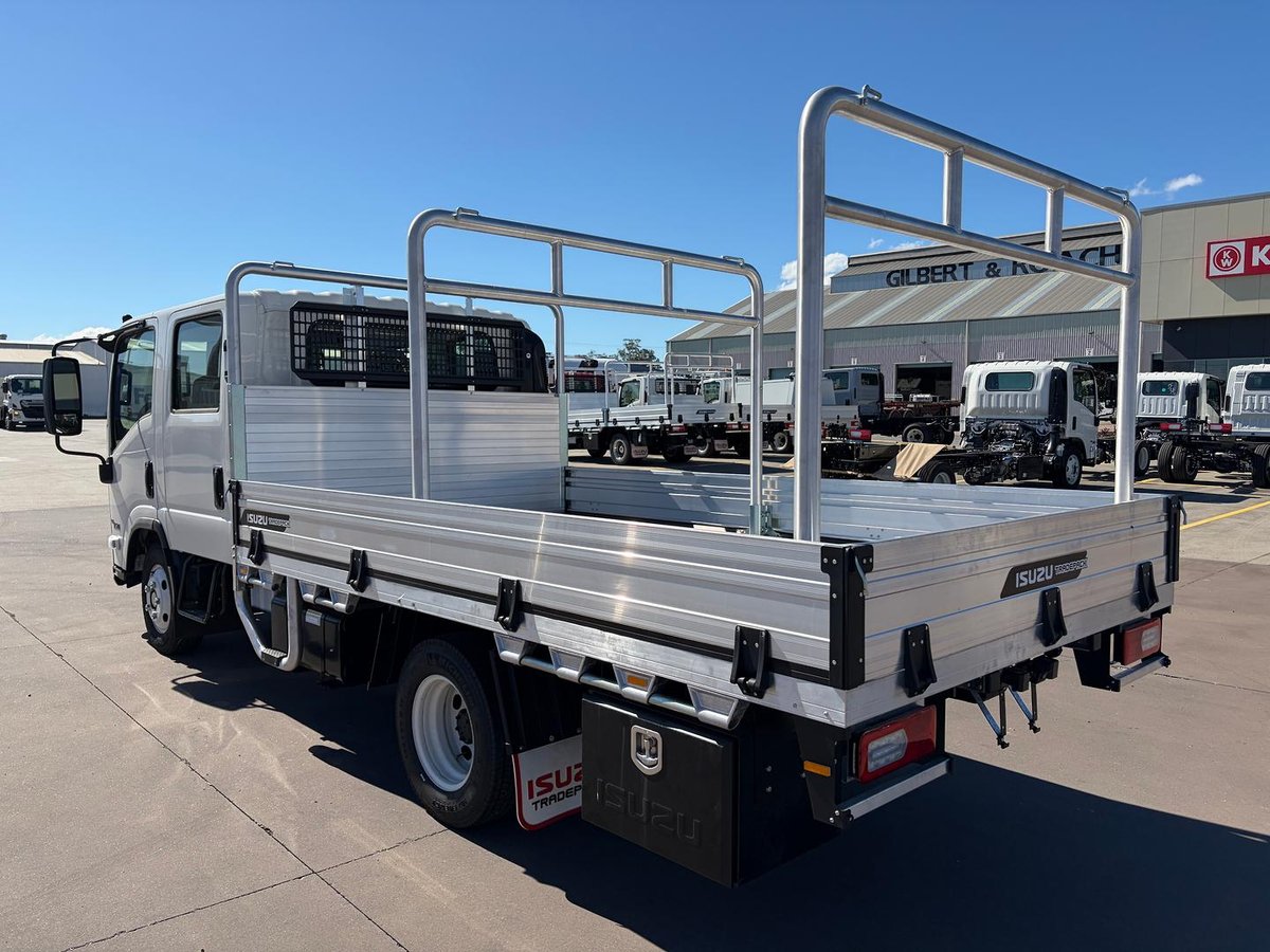 2026 Isuzu N Series image 8