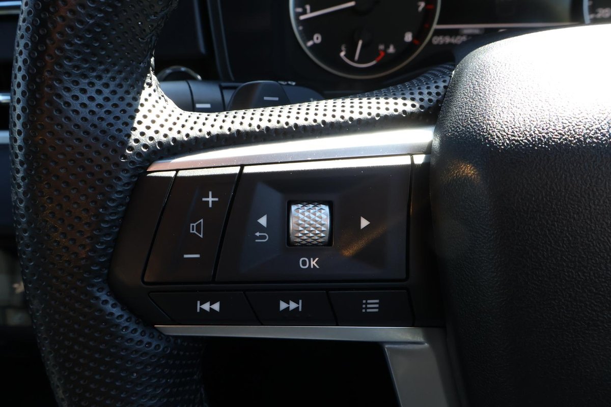 2023 Mitsubishi Outlander Black Edition ZM MY24 image 10