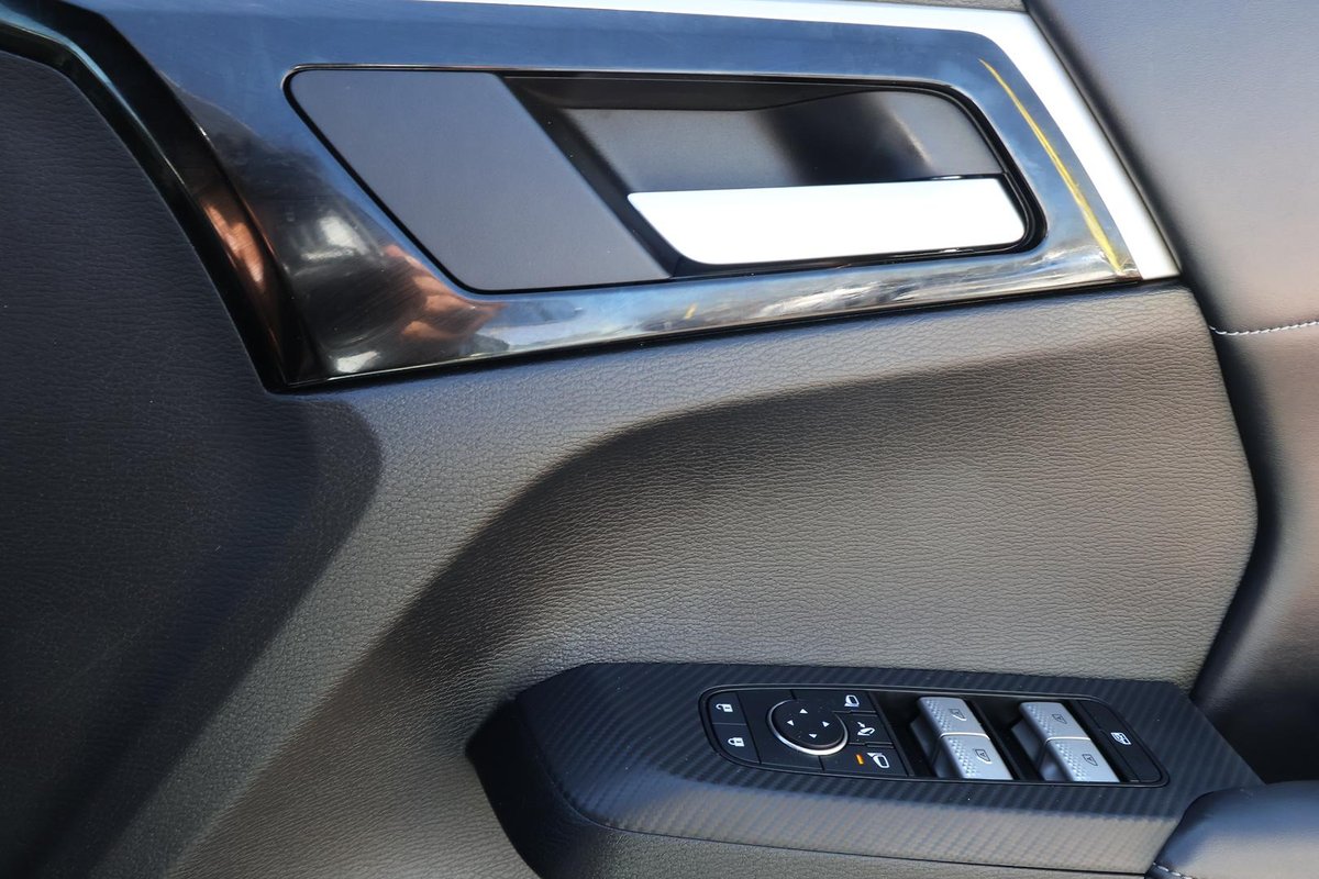 2023 Mitsubishi Outlander Black Edition ZM MY24 image 22
