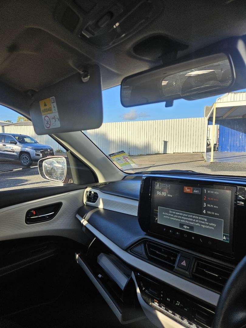 2026 Suzuki Swift Hybrid UZ image 13