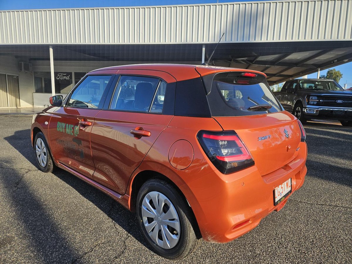 2026 Suzuki Swift Hybrid UZ image 12