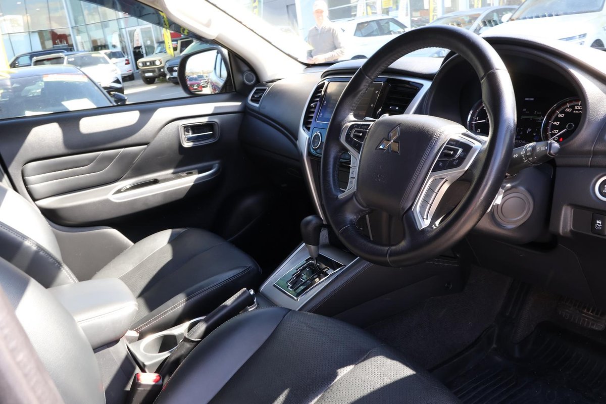 2022 Mitsubishi Triton GSR MR MY22 4X4 Dual Range image 7