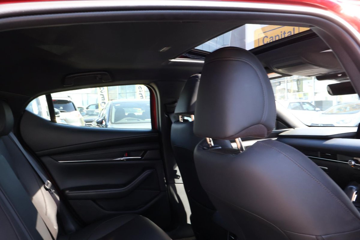 2025 Mazda 3 G25 Astina BP Series image 25