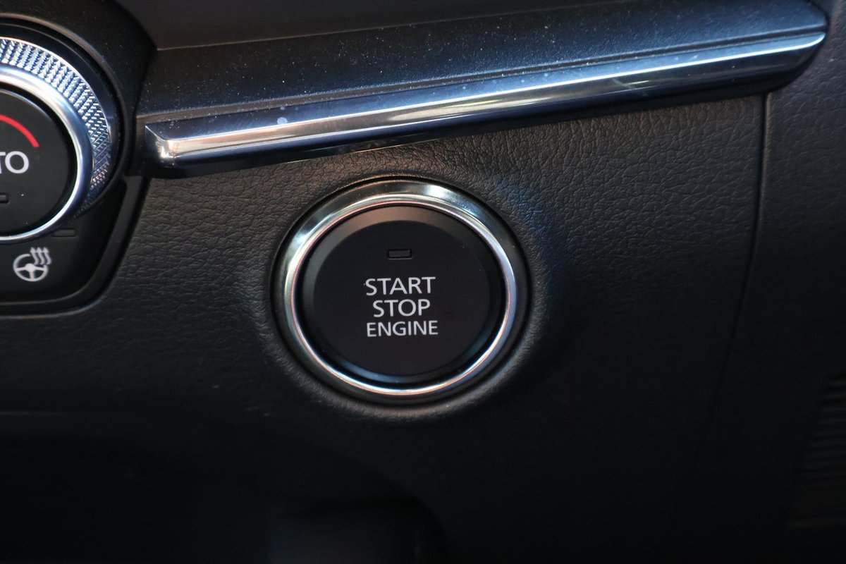 2025 Mazda 3 G25 Astina BP Series image 17