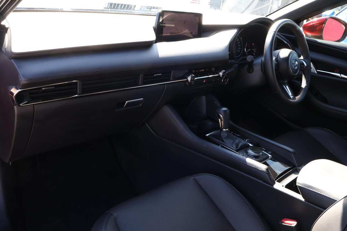 2025 Mazda 3 G25 Astina BP Series image 28