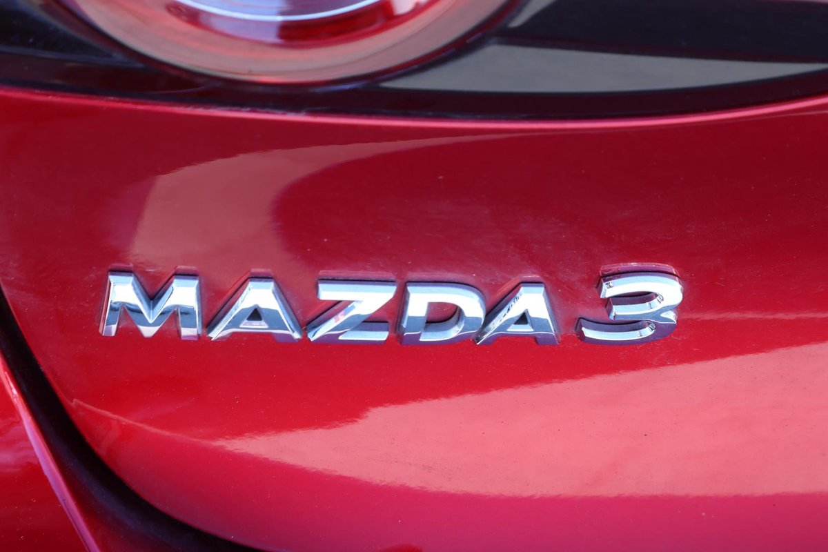 2025 Mazda 3 G25 Astina BP Series image 34