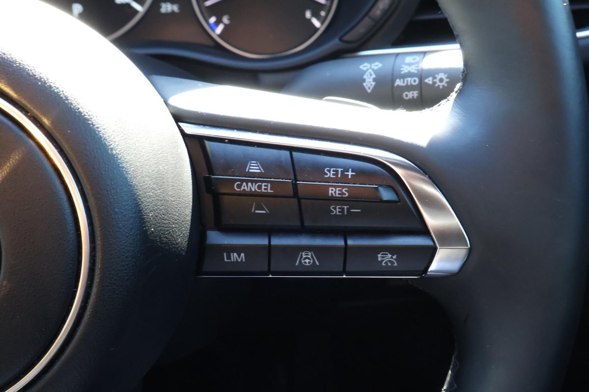 2025 Mazda 3 G25 Astina BP Series image 12