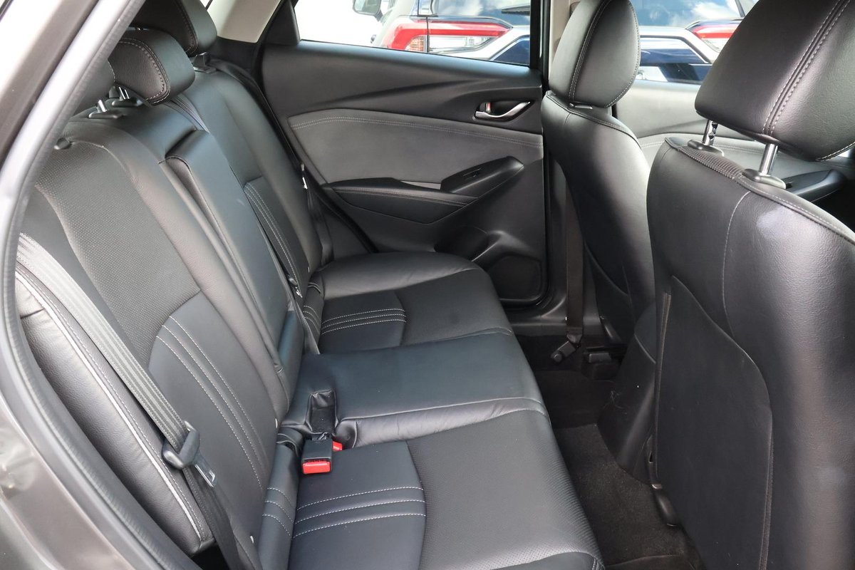 2020 Mazda CX-3 Akari DK image 25