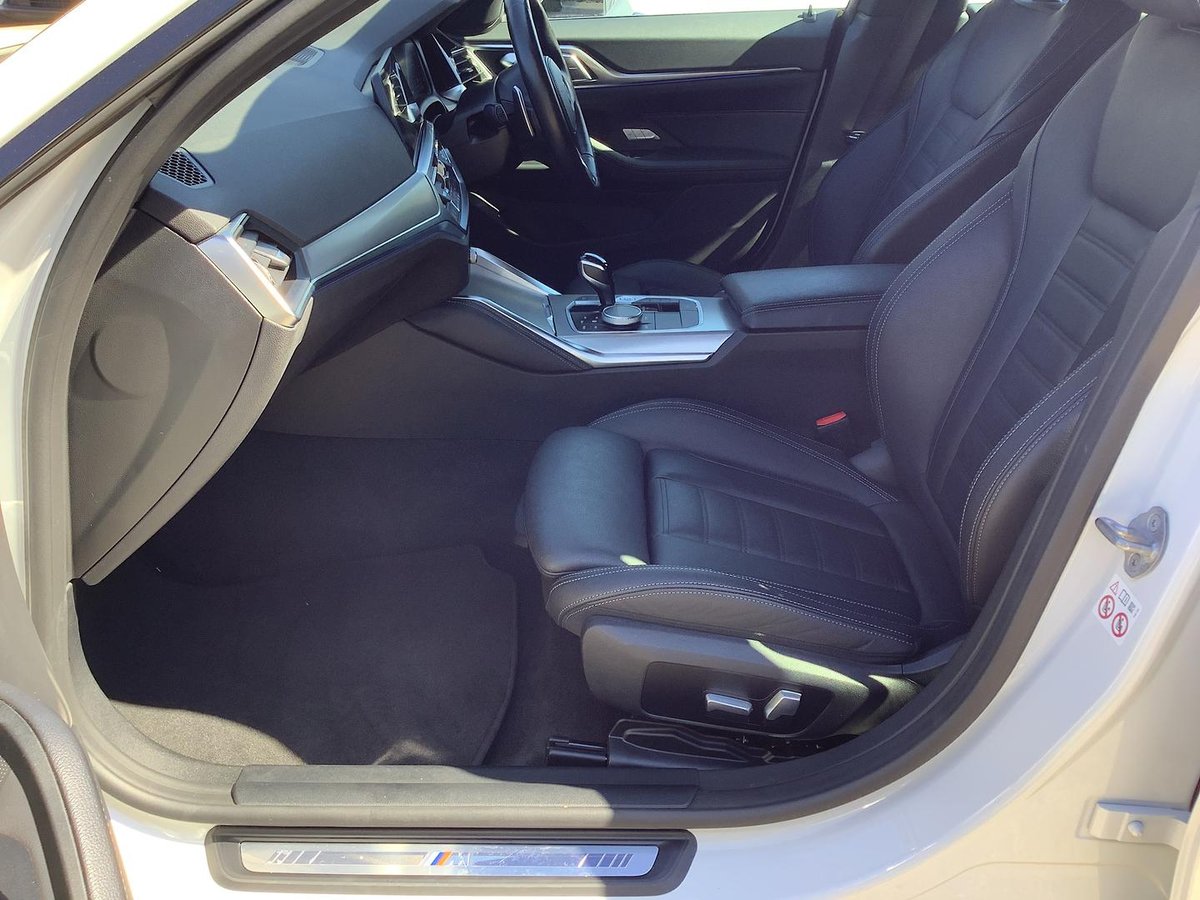 2022 BMW 4 Series 420i M Sport G26 image 27