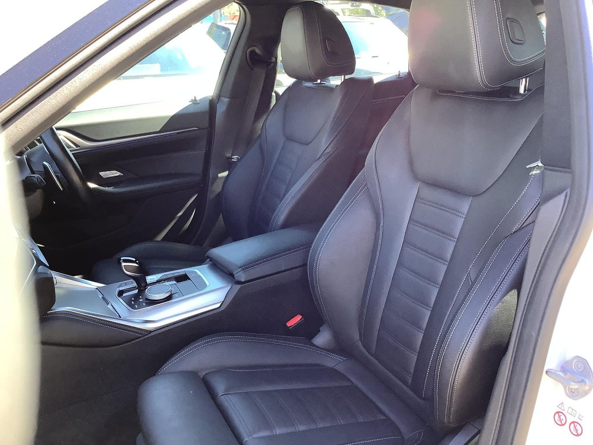 2022 BMW 4 Series 420i M Sport G26 image 28