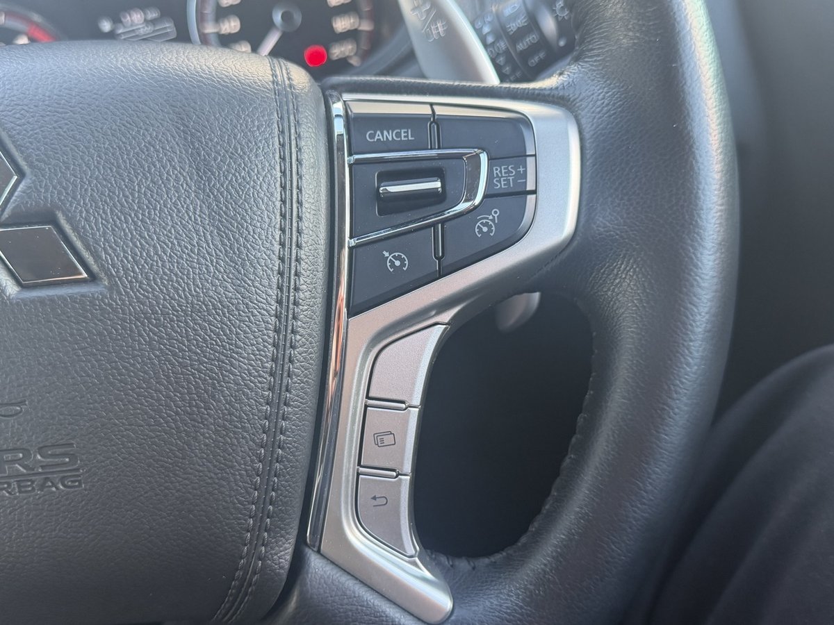 2019 Mitsubishi Triton GLS Premium MR MY20 4X4 Dual Range image 18