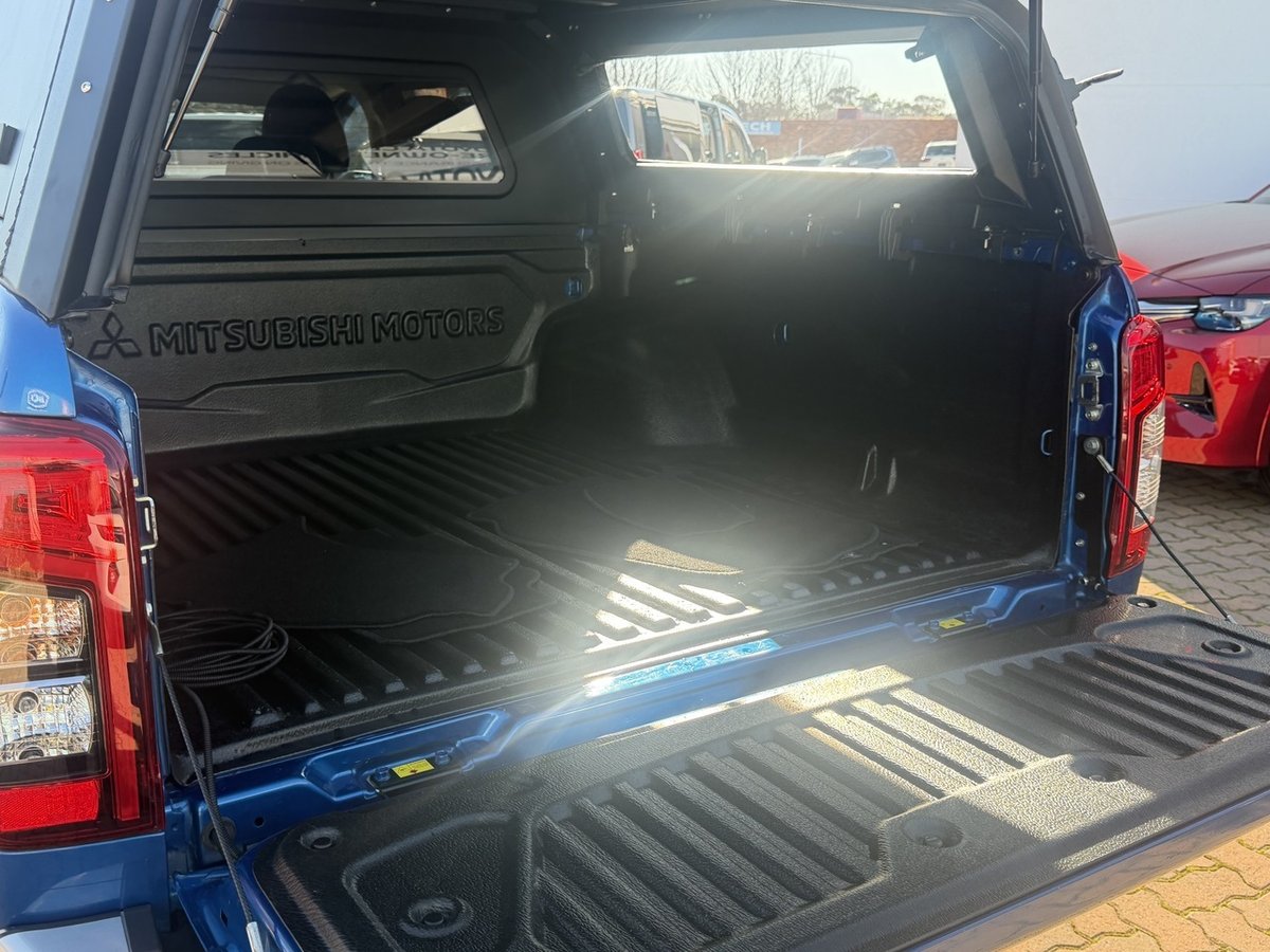 2019 Mitsubishi Triton GLS Premium MR MY20 4X4 Dual Range image 9