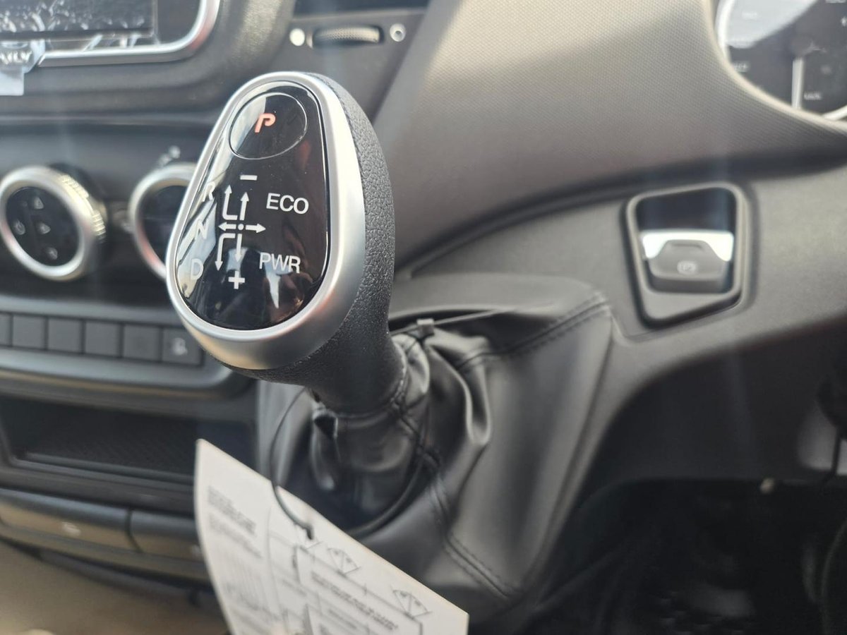 2025 Iveco Daily 70C18 image 16