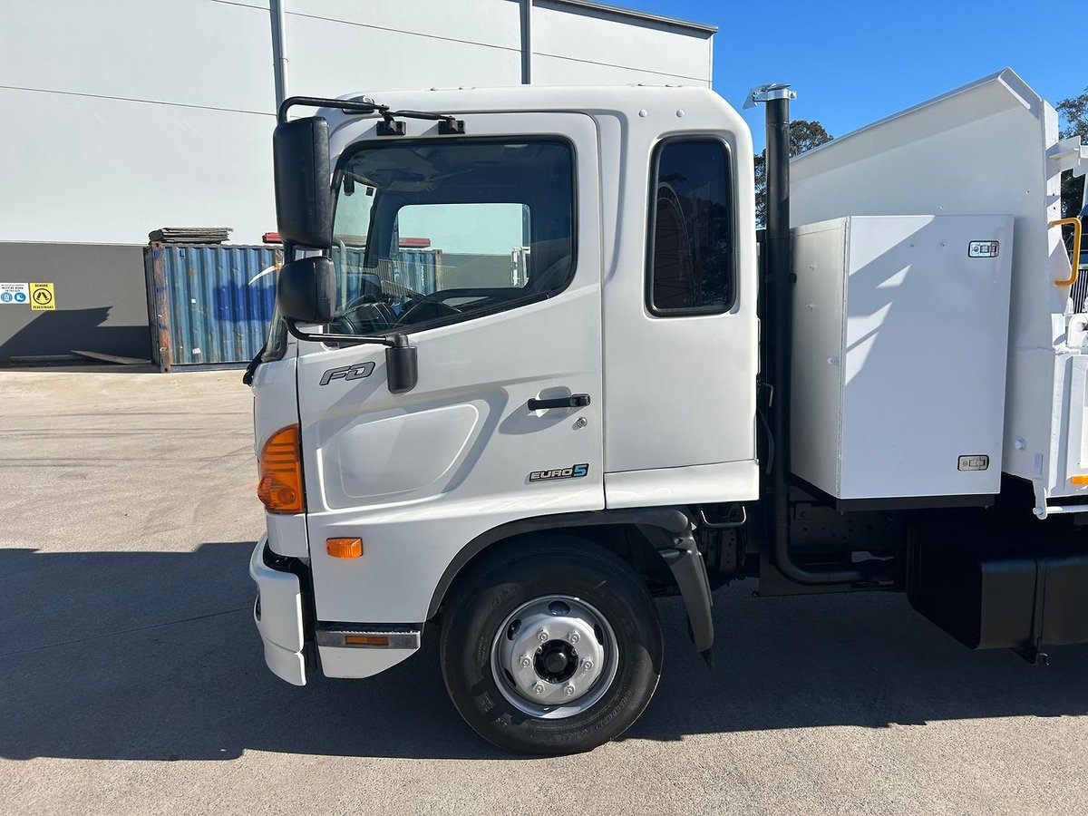 2011 Hino 500 Series FD1024 Medium image 4