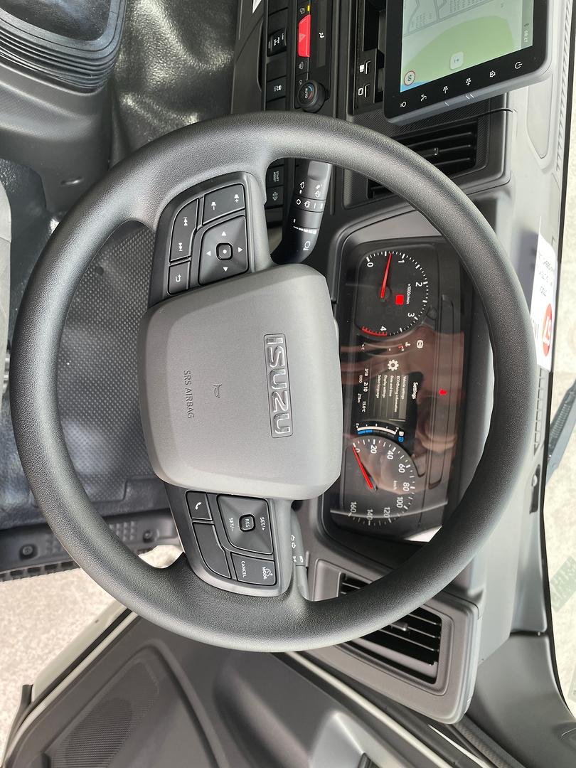 2026 Isuzu N Series image 19