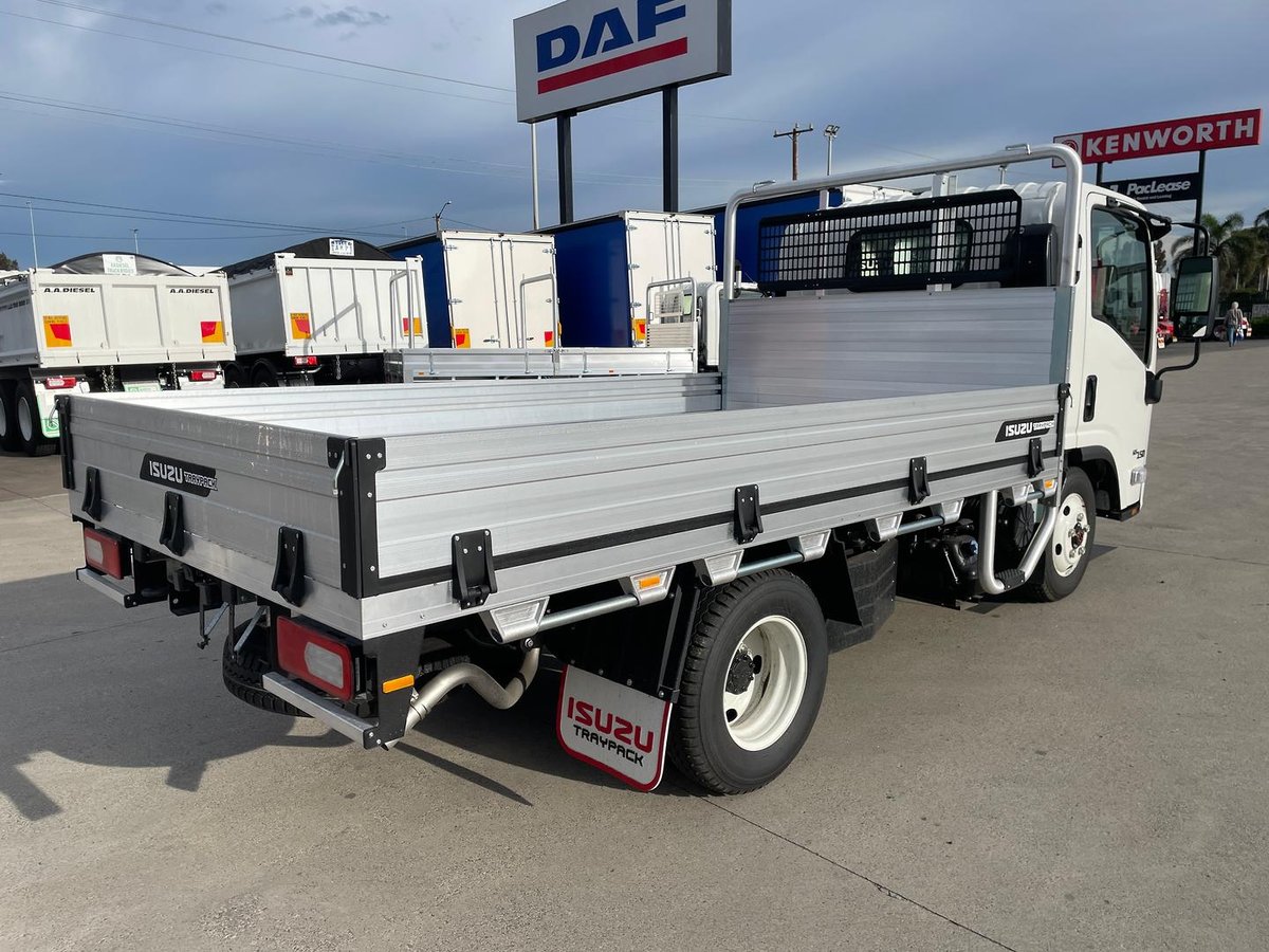 2026 Isuzu N Series image 8