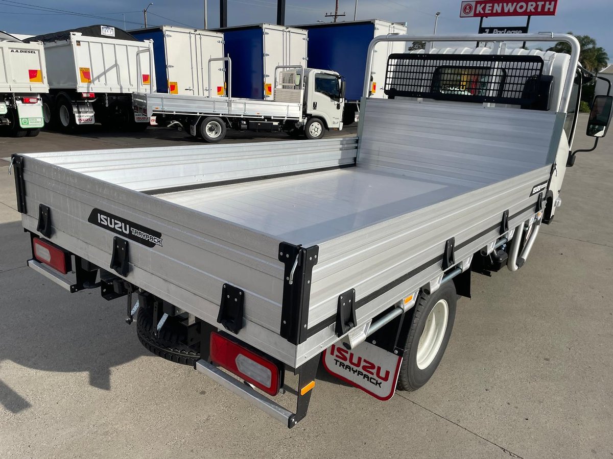 2026 Isuzu N Series image 13