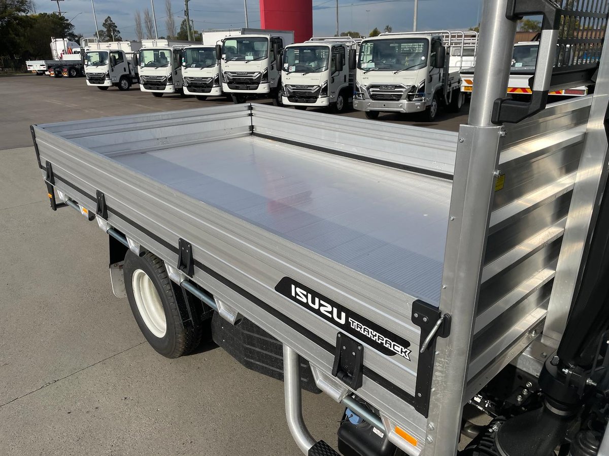 2026 Isuzu N Series image 12
