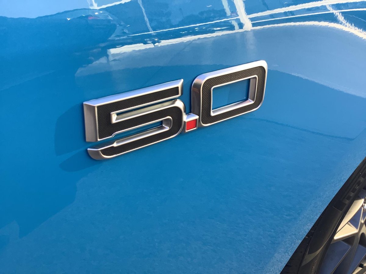 2025 Ford Mustang image 8