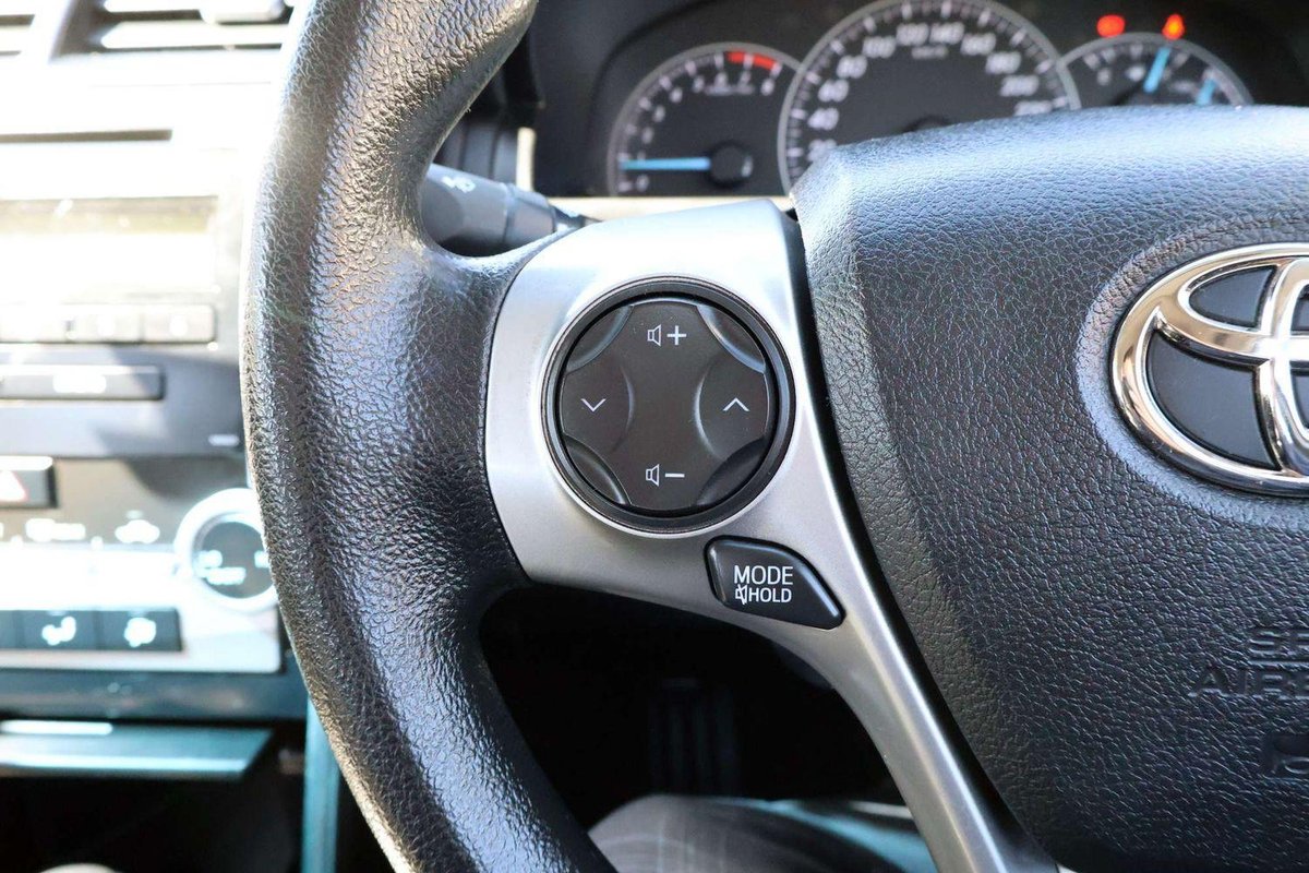 2013 Toyota Camry Altise ASV50R image 17