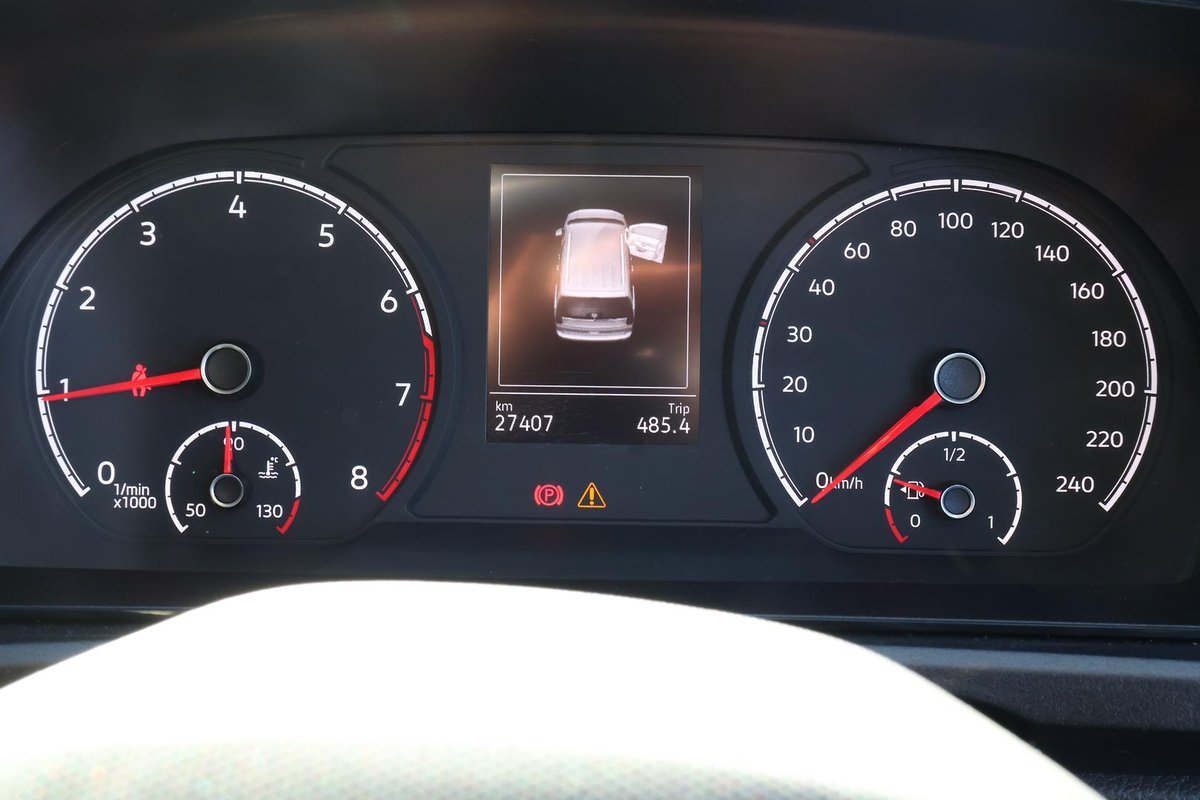 2023 Volkswagen Caddy TSI220 5 MY24 image 11