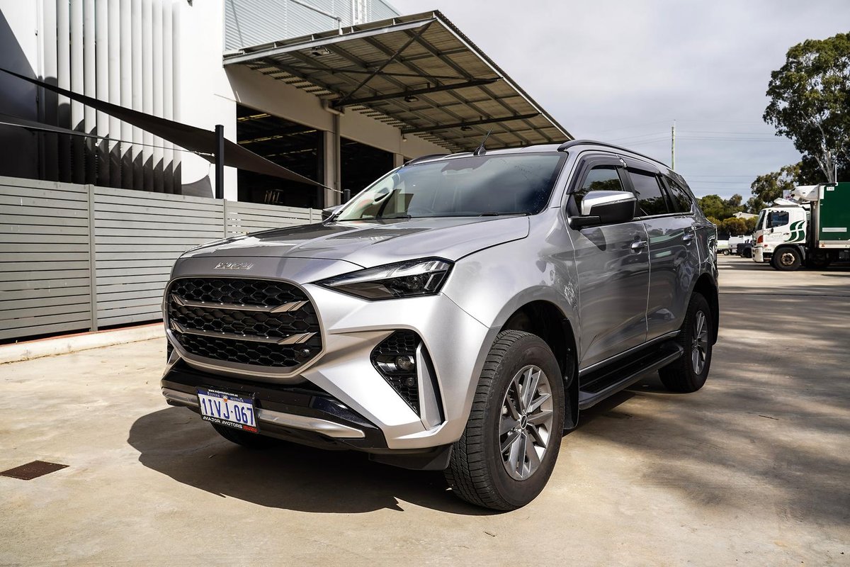 2025 Isuzu MU-X LS-U MY25.5 4X4 Dual Range image 7